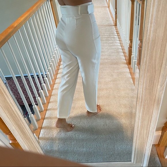 WHITE PANTS WITH BELT - Picture 4 of 10